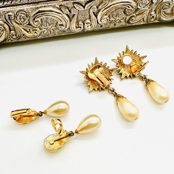 Vintage Pearl Drop Earrings lot - Picture 6 of 8